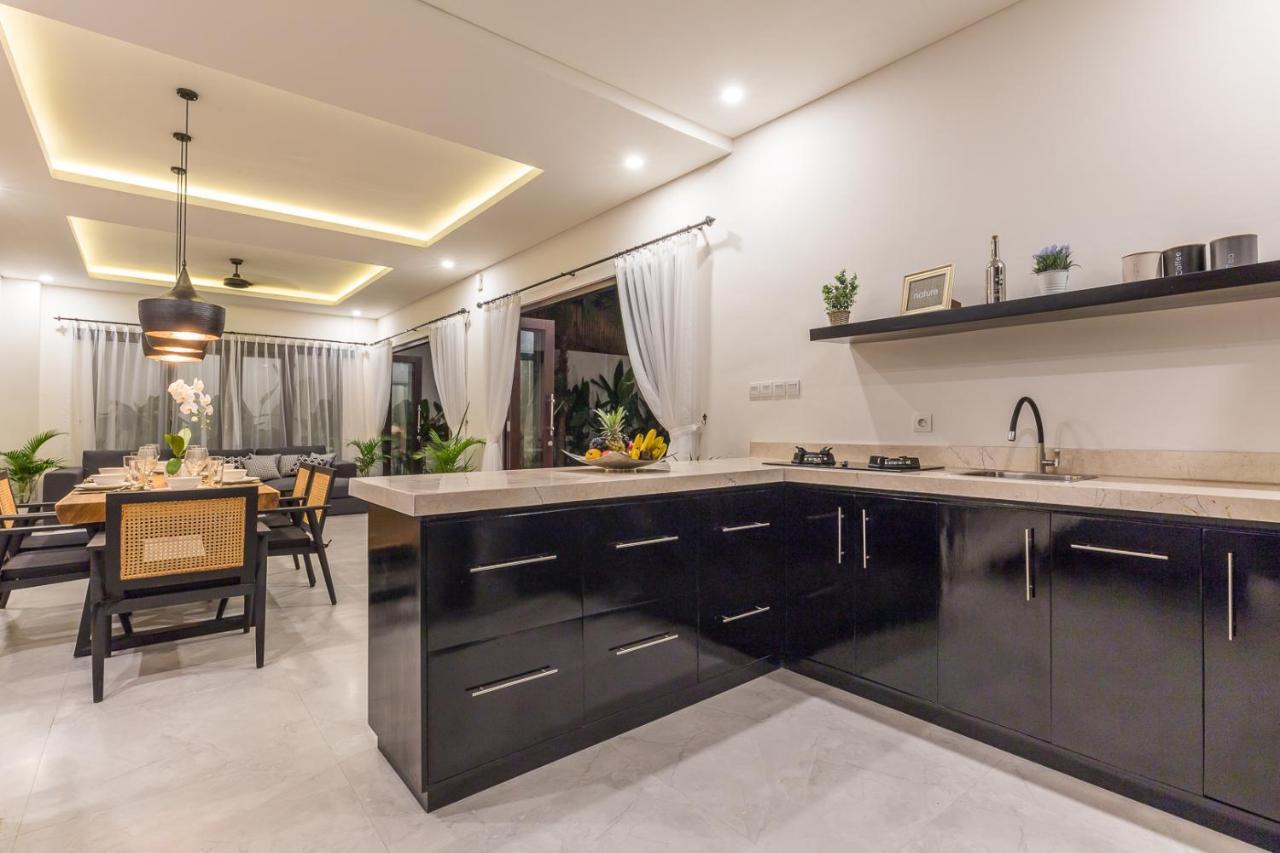 Villa Azura Seminyak  Luaran gambar