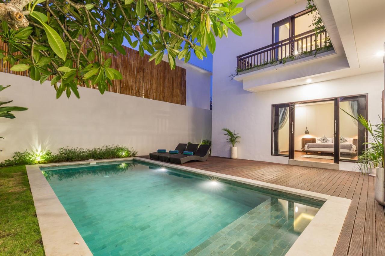 Villa Azura Seminyak  Luaran gambar